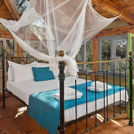 Margaritis's Treehouse