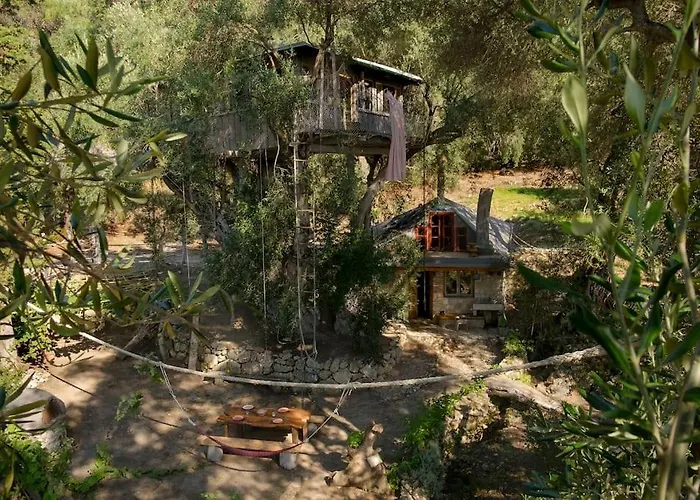 펜션 Margaritis's Treehouse