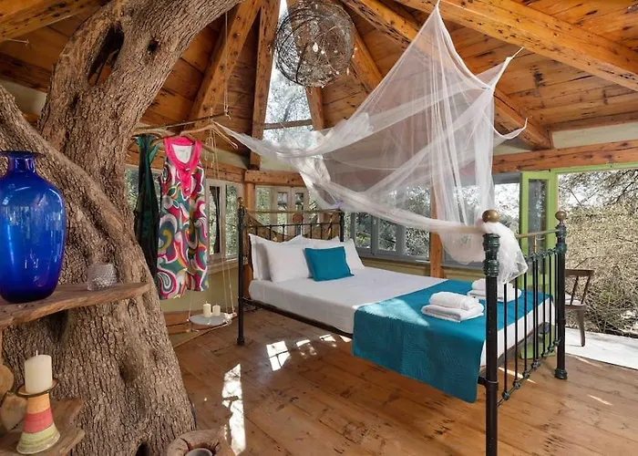 Margaritis's Treehouse * Paramonas (Corfu)